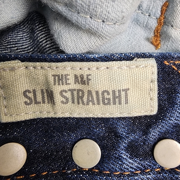 Abercrombie & Fitch Jeans Men 28x30 Slim Straight Button Fly Distress Dark Denim - Picture 8 of 13